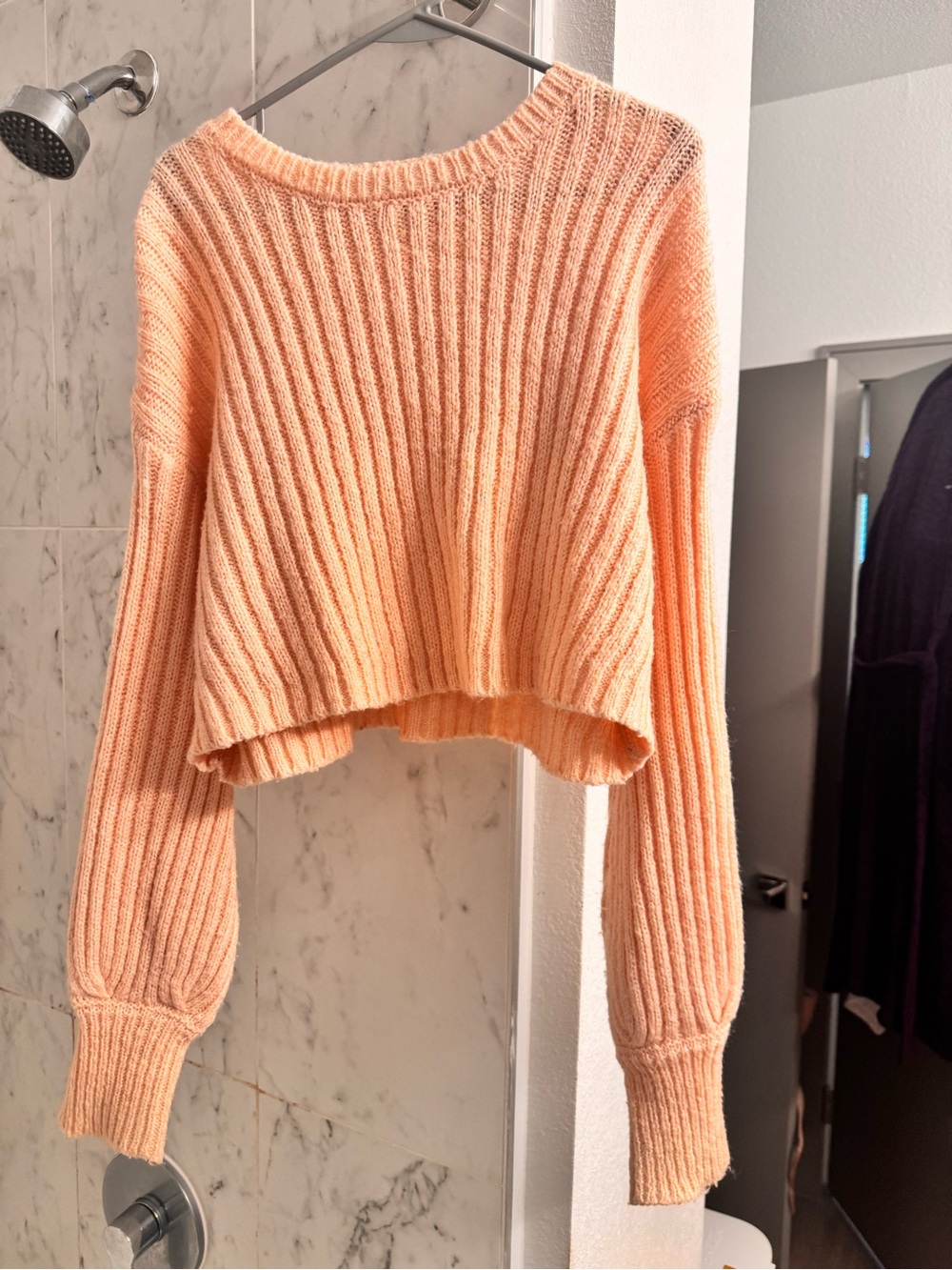 Women's Light Pink Ribbed Cropped Sweater